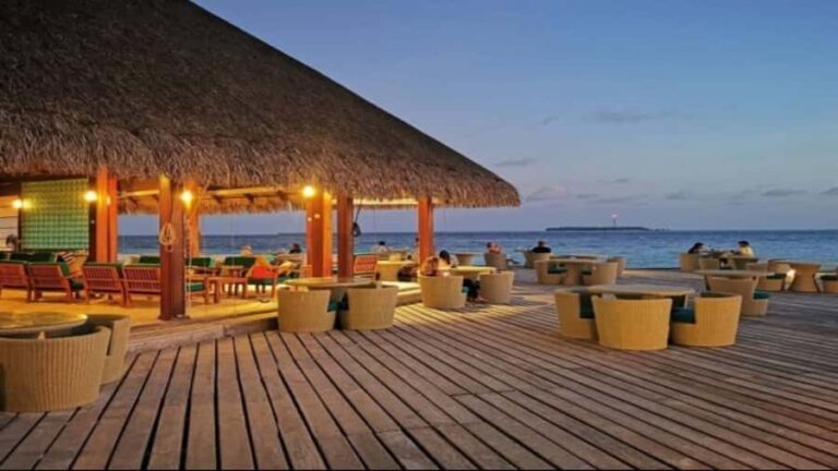 Maafushi: Adaaran Resort Evening Visit  Dinner & Alcohol - The Breakdown of the Itinerary