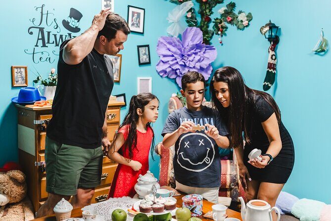 Mad Hatter's Hat Escape Room Experiences - What to Expect During Your Visit