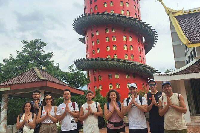 Maeklong Railway Market, Floating Market and Dragon Temple Tour - Exploring the Itinerary in Detail