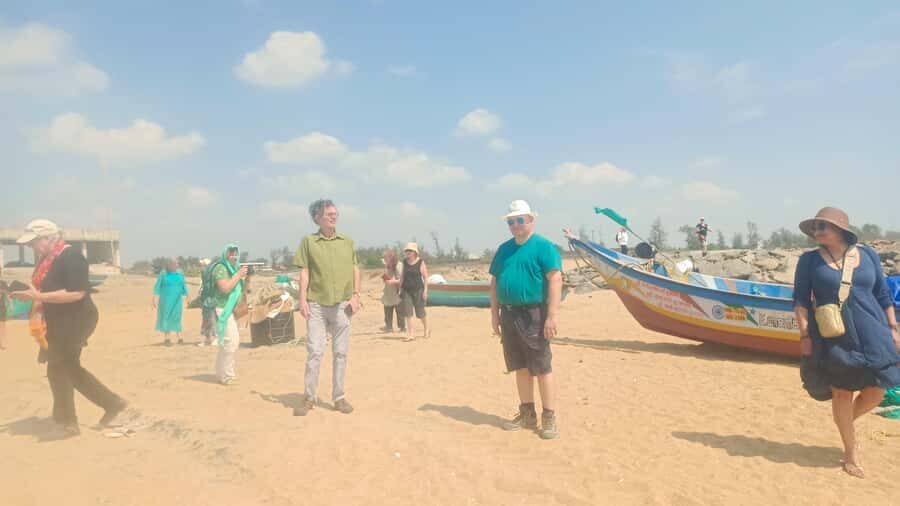 Mahabalipuram: Guided Cycling Tour with Shore Temple - Detailed Itinerary Breakdown