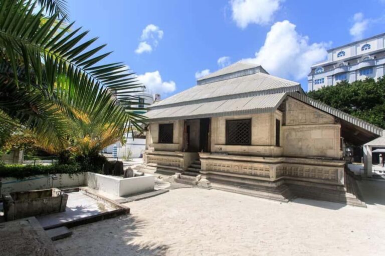 Maldives: Male City Highlights Tour by Car with Local Guide - FAQs