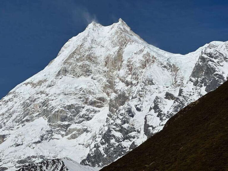 Manaslu Circuit Trek with Larkya La Pass - Hidden Gems - Who Is This Trek For?