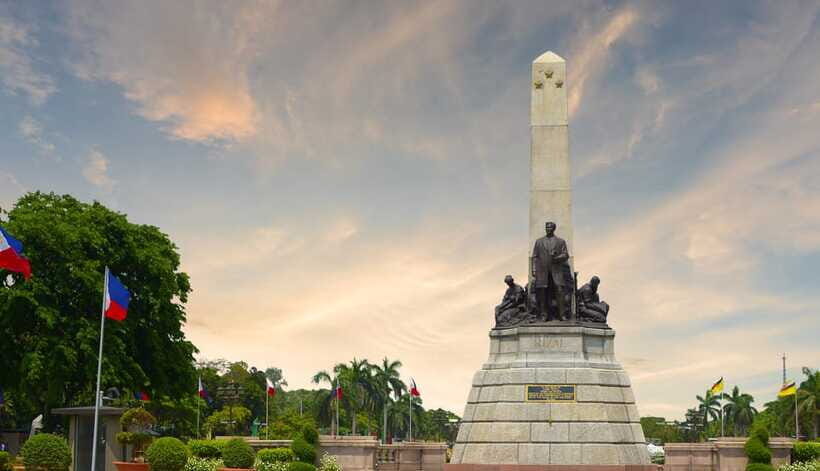 Manila: City Highlights Day Trip with Fort Santiago Tour - Practical Details & Tips