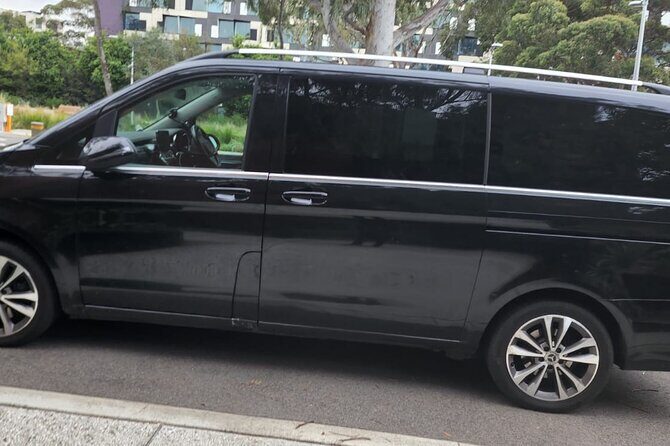 Melbourne Airport to City Transfer by Luxury Car - Possible Considerations