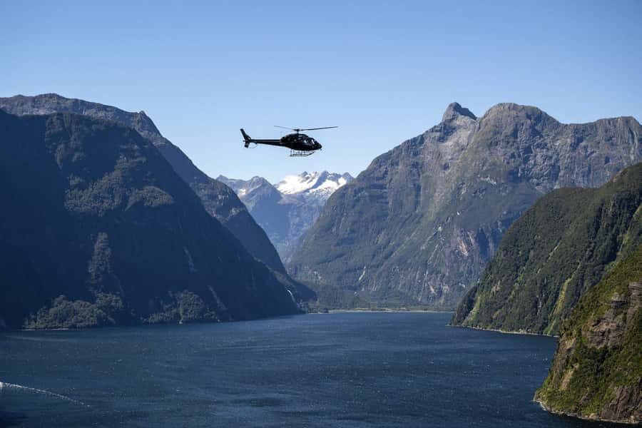 Milford Sound Heli-Cruise-Heli + Earnslaw Burn Landing | 5hr - Practical Details and What to Expect