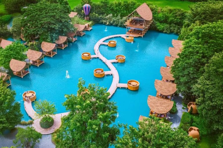 Most Selected Cheeky Cafes for IG Tour from Bangkok - What Makes This Tour Stand Out