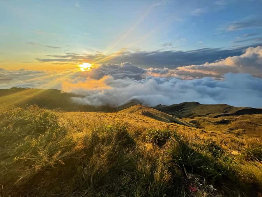 Mount rinjani One day trek with surise - The Itinerary in Detail