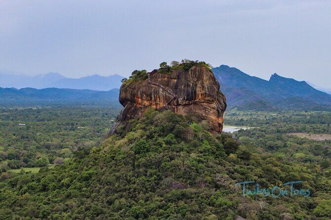 Multi Day Tour Tropical Sri Lanka A Week in Paradise - Accommodation and Transportation