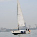 Mumbai Bay Breeze Sail on a Compact Yacht Experience - The Sum Up