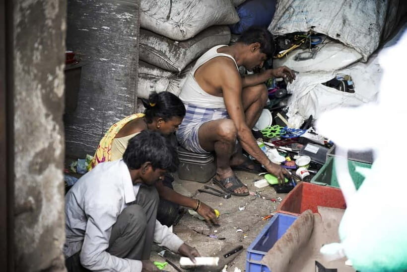 Mumbai Dharavi Slum Community Tour - The Experience of the Guides: Insights from Reviews