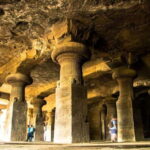 Mumbai: Elephanta Caves Tour with Ferry & Snacks - A Taste of Local Life and Flavors