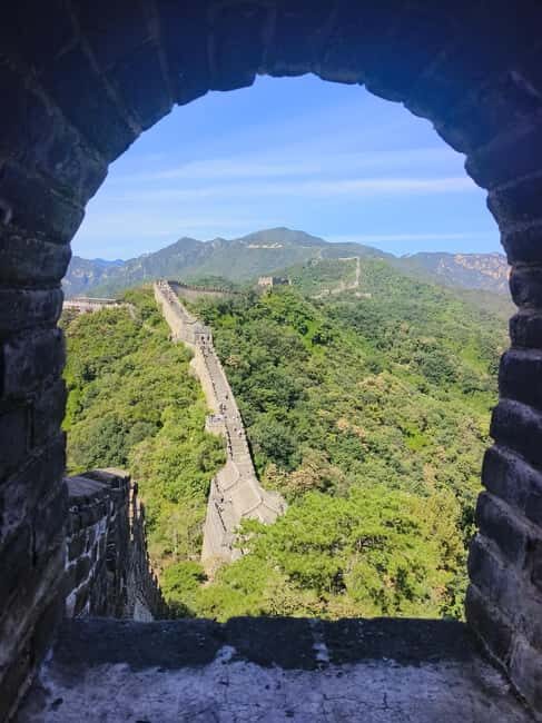 Mutianyu Great Wall Private Tour with English Driver - The Drive and Arrival: Setting the Scene