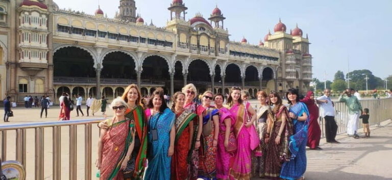 Mysore: Palace, Art Gallery & Devaraja Market Walking Tour - Exploring Mysore: A Deep Dive into the Tour Experience
