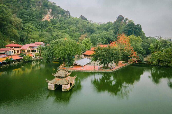 Mystical Hanoi: Thay Pagoda & Duong Lam Village Private Tour - The Practical Side: What’s Included & What to Consider