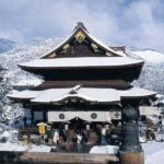 Nagano:Snow Monkeys & Zenko-ji Temple Scenic Whole Day Tour - Detailed Breakdown of the Itinerary
