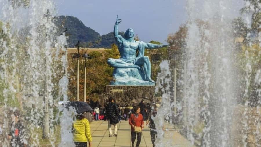 Nagasaki: Guided Walking Tour with a Local Guide - What to Expect from the Tour