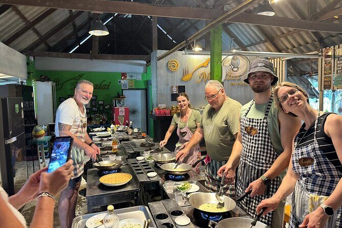 Napalai Thai Cooking Class Koh Chang with Pickup - The Cooking Process: Choose, Prep, and Cook