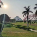 New Delhi: Lotus Temple Private Tour with Skip-the-Line - Exploring the Lotus Temple: A Closer Look