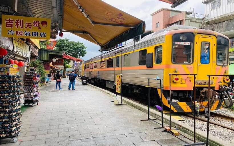 New Taipei: Pingxi Sky Lantern Festival Experience in Shifen - Final Thoughts: Is This Tour Worth It?