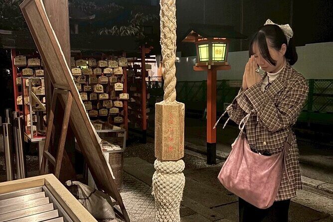 Night Walk in Gion and Geisha District with Local Students - Group Size, Timing, and Practical Info