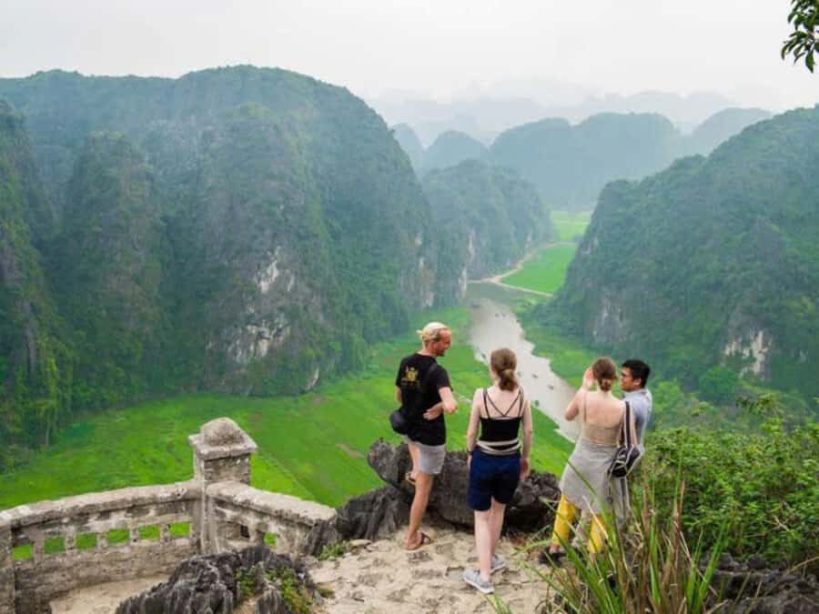 Ninh Binh: Trang An Boat, Bai Dinh, Hoa Lu & Mua Cave Sunset - Bai Dinh Pagoda: Southeast Asia’s Largest Buddhist Complex