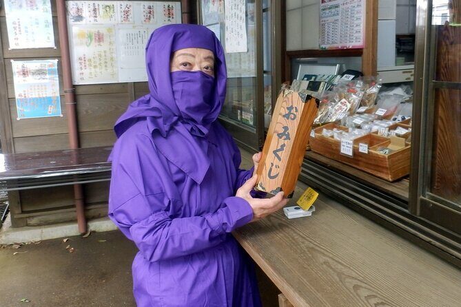 Ninja Explores Old Samurai Residences in Sakura - Detailed Breakdown of the Tour