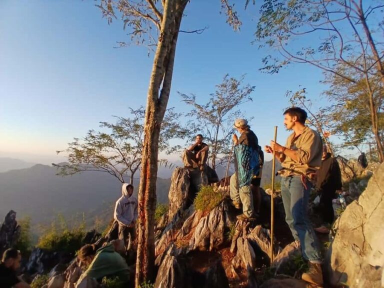 Nong Khiaw: 360-degree Deluxe camping above the clouds - Practical Details and Tips