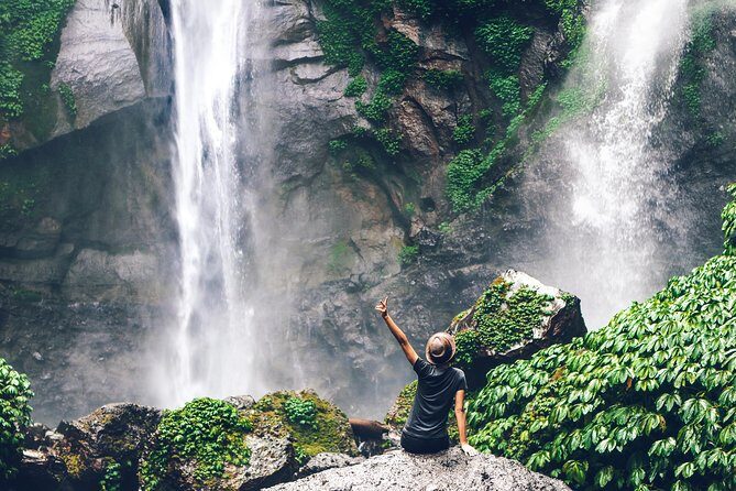 North Bali: Sekumpul Waterfalls and Ulun Danu Temple Tour - Transportation and Practicalities