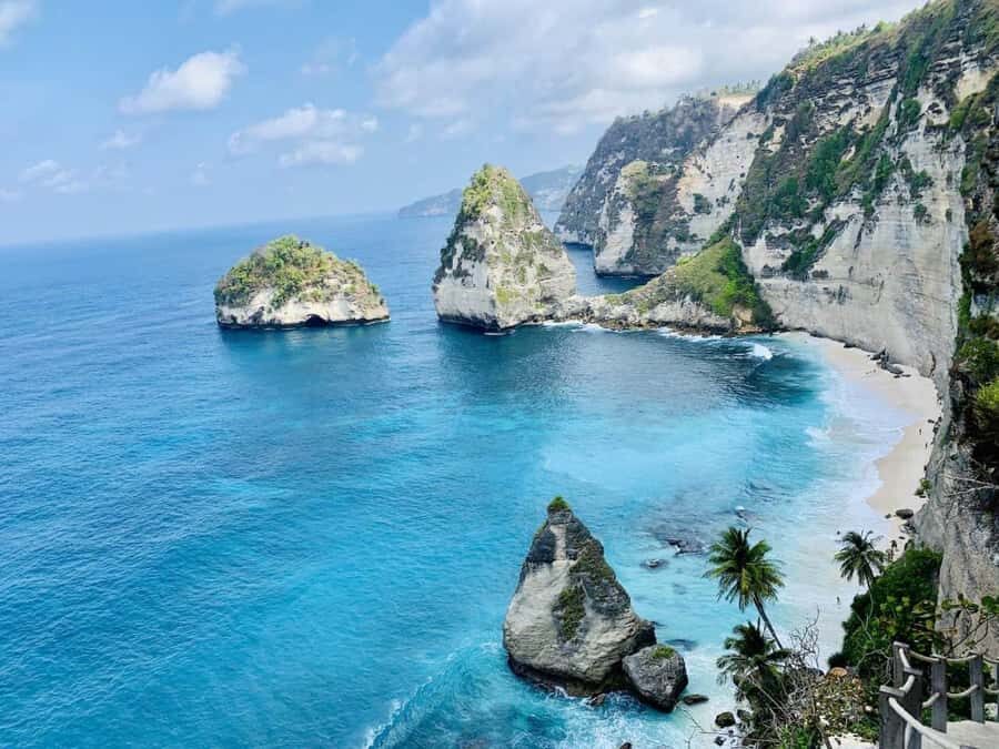 Nusa Penida: Private Tour Highlights East & West With Lunch - A Closer Look at the Itinerary