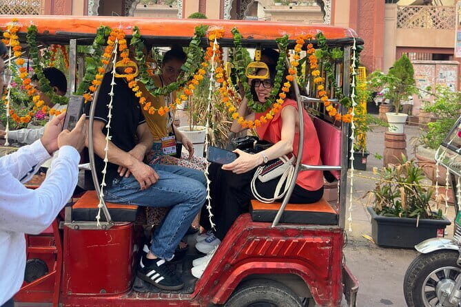 Old Delhi Walking Tour: Food, Culture & Spice Bazaars - In-Depth Look at the Old Delhi Walking Tour