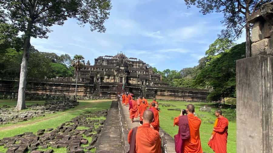 One Day Angkor Thom and Temples Tour from Siem Reap - FAQ