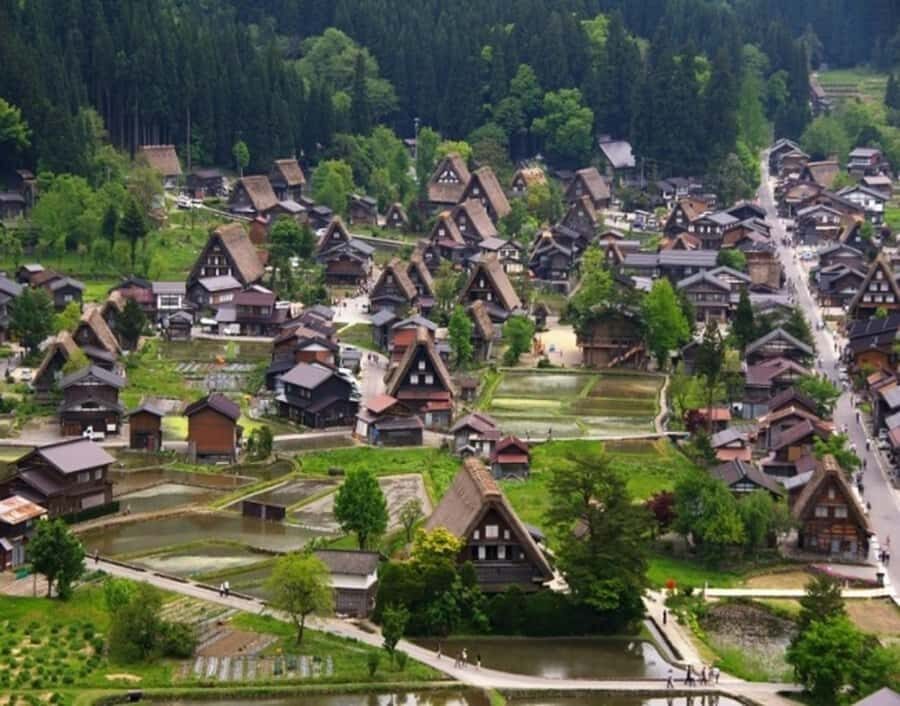 Osaka: 2-Day Hida Takayama, Shirakawa-go & Tateyama Tour - Authentic Experiences and Honest Insights