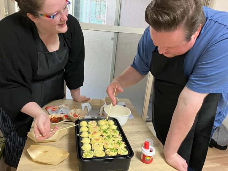 Osaka : Cooking Class Okonomiyaki & Takoyaki course in Nanba - What Makes This Cooking Class in Osaka Special?