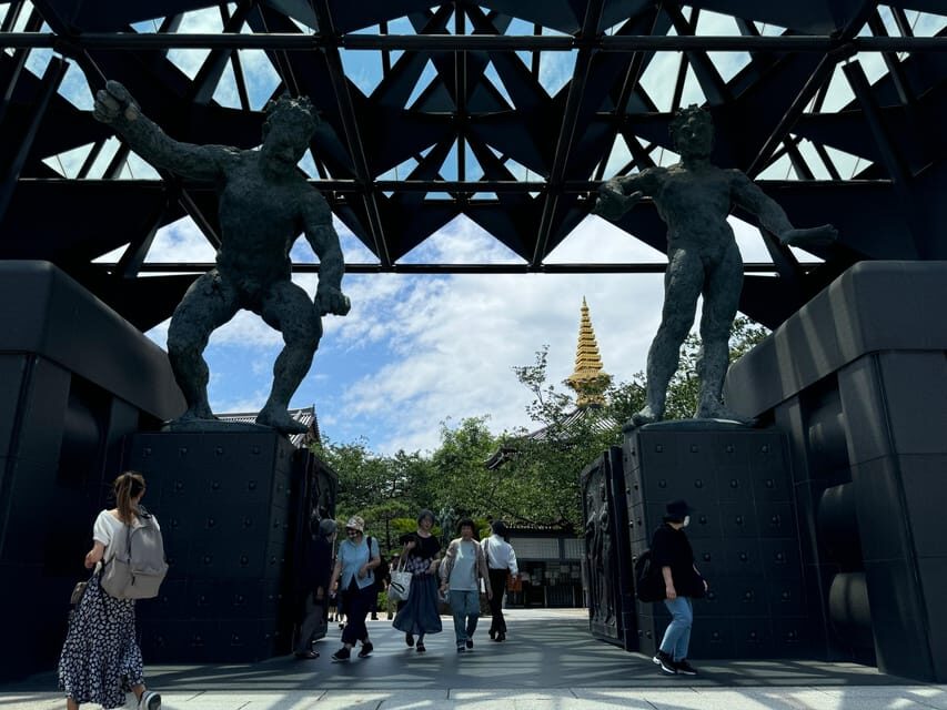 Osaka: Explore the Spiritual and Modern Sides of Osaka - Deep Dive into the Experience