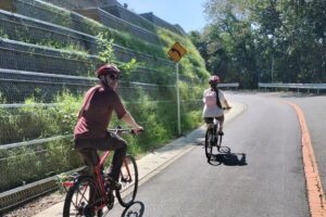 Osaka Half-day E-bike Adventure: Minoh Falls & Katsuoji Temple - Who Will Enjoy This Tour?