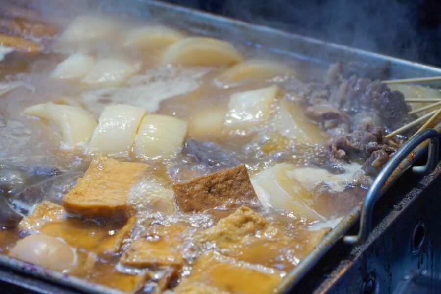 Osaka: Kuromon Market Food Walking Tour (6 stops, 6 tastes) - What to Expect on the Kuromon Market Food Tour