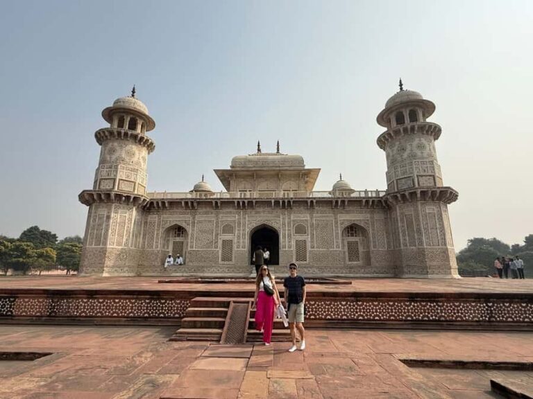 Overnight Taj Mahal & Agra Tour from Hyderabad With Flight - Detailed Review of the Overnight Taj Mahal & Agra Tour