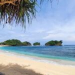 Pacitan: Pantai Watu Karung Beach Day Trip - An In-Depth Look at the Watu Karung Day Trip