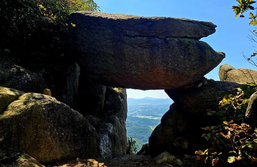 Paju Mt. Gamaksan Hike and Gloucester Monument - What We Love About This Tour