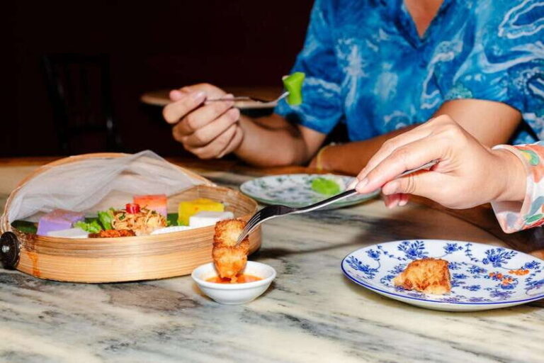 Penang Plates Food Tour with 15+ Tastings - Why This Tour Stands Out