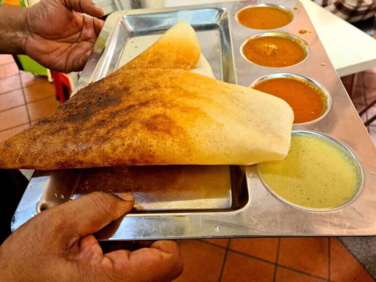 Personalised 3in1 Food Tour: 3 Cultural Trails of Singapore - Who Will Love This Tour?