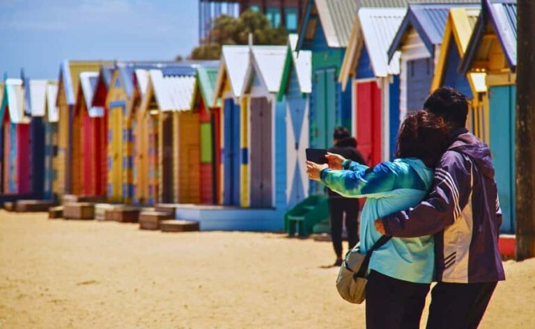 Phillip Island Penguin Parade with Expert Local Guide - Encountering Australian Wildlife at Moonlit Sanctuary