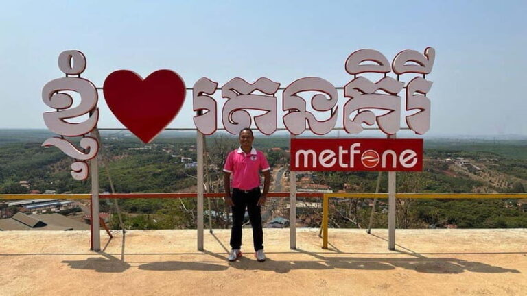 Phnom Penh: Street Art and Food Tour with Pickup and Beer - Practical Details and Insights