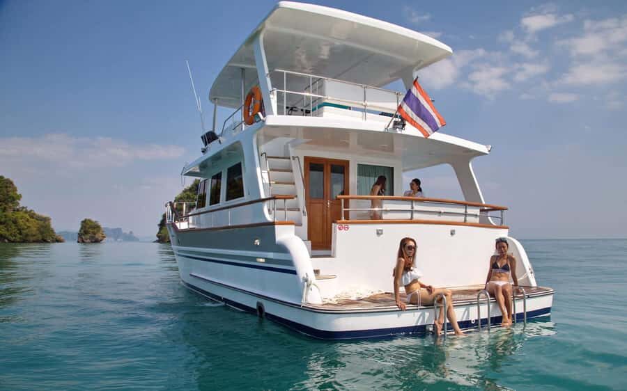 Phuket: Luxury Yacht Charter with Lunch and Water Activities - What Makes This Experience Stand Out?