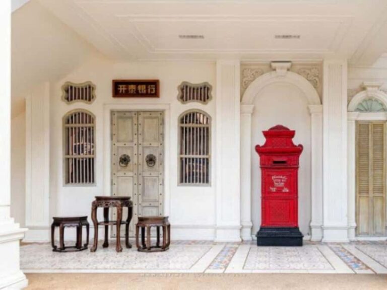 Phuket: Old Town Street Art Walk & Tile Painting Workshop - Practical Tips and What to Expect