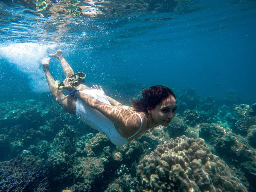 Phuket: Phi Phi & Bamboo Island by Speedboat - The Pros & Cons