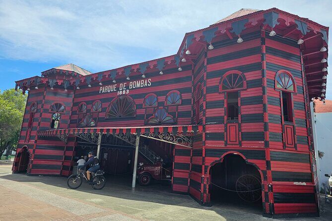 Ponce: Walking City Tour, Entry Seralles Museum & Dinner Included - What Makes This Tour Stand Out?