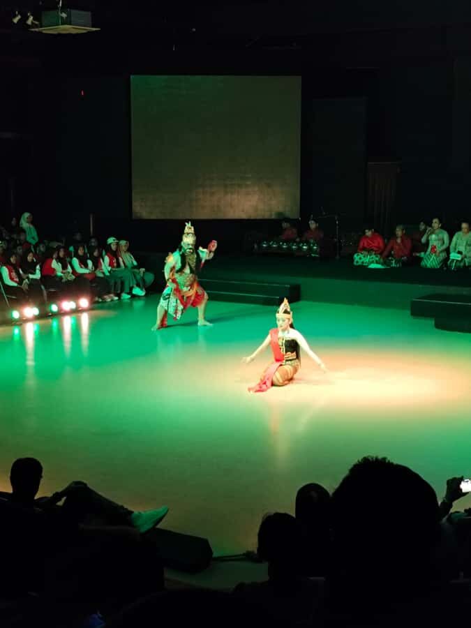 Prambanan sunset & Ramayana Ballet Include Entrance tickets. - A Deep Dive Into the Tour Experience