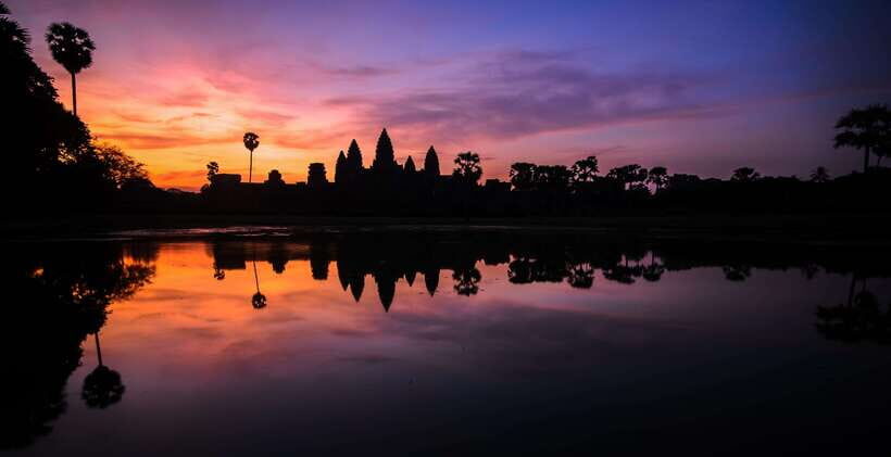 Private Angkor Sunrise, Guide Breakfast and Tuktuk included - The Guide Experience: An Authentic Mix