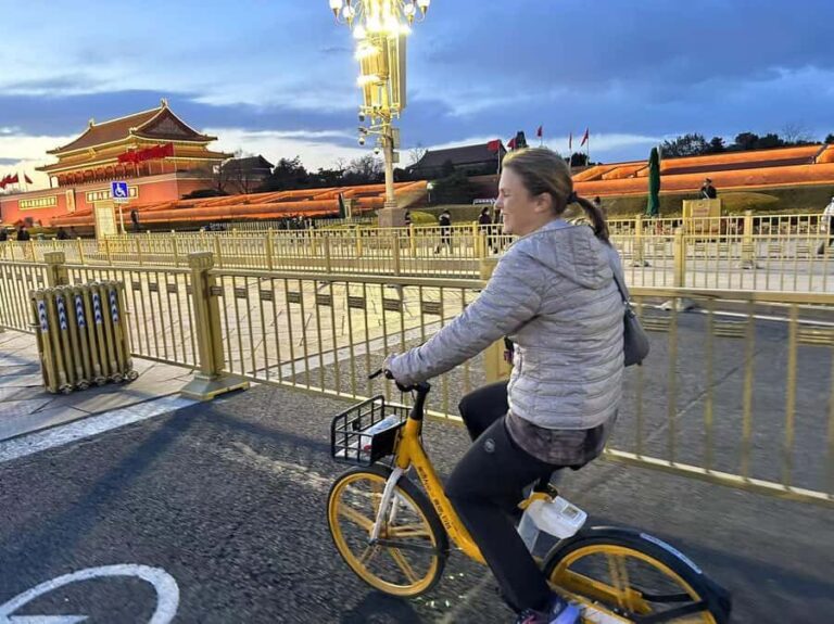 Private Beijing Bike Tour with Hutong Food Tasting Spree - Cycling Through Beijing’s Iconic Landmarks
